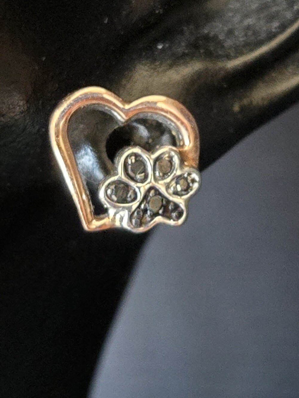 Heart & Paw Stud Earrings -10k Rose Gold and 925 Silver - Picture 11 of 12